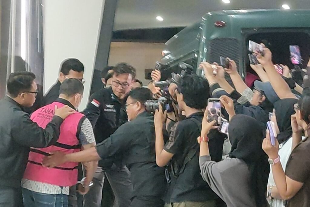 Skandal "Sulap" CPO Jadi Limbah: Negara Rugi Rp 14 Triliun, Pejabat Kementerian dan Bea Cukai Terseret